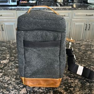 LEEDS LUNCH COOLER NWT
